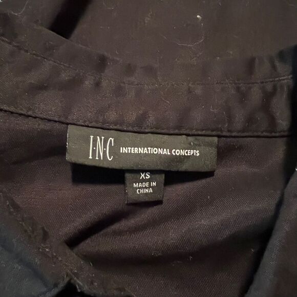 NWT!‎ INC international concepts button down tie top - Picture 3 of 11